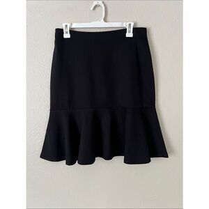 Like New! Lauren Ralph Lauren Black Ruffle Skirt in Size M